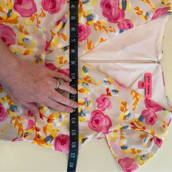 Betsey Johnson Pink Flutter Sleeve Midi Dress - Picture 6 of 8